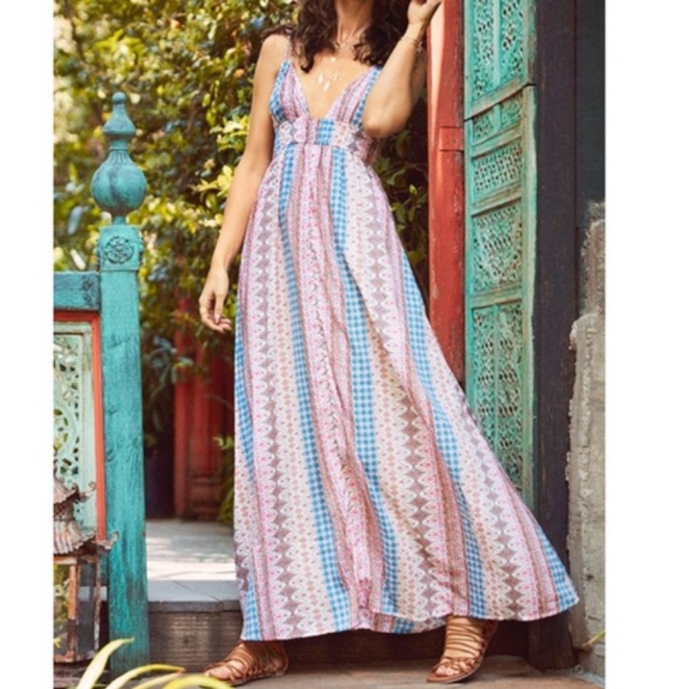 Lulu’s Maxin Relaxin Maxi Dress